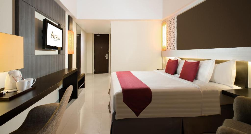 Luxury Hotel Review: Atria Hotel & Conference Magelang, Indonesia @AtriaMagelang