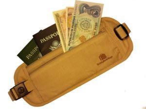 Complete Travel Gear for Female Travelers