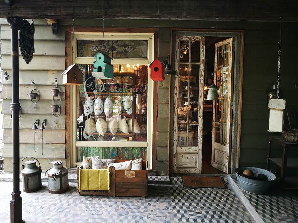 El Mercado, A Unique Rustic Apartment Style Property in Villa La Angostura Patagonia