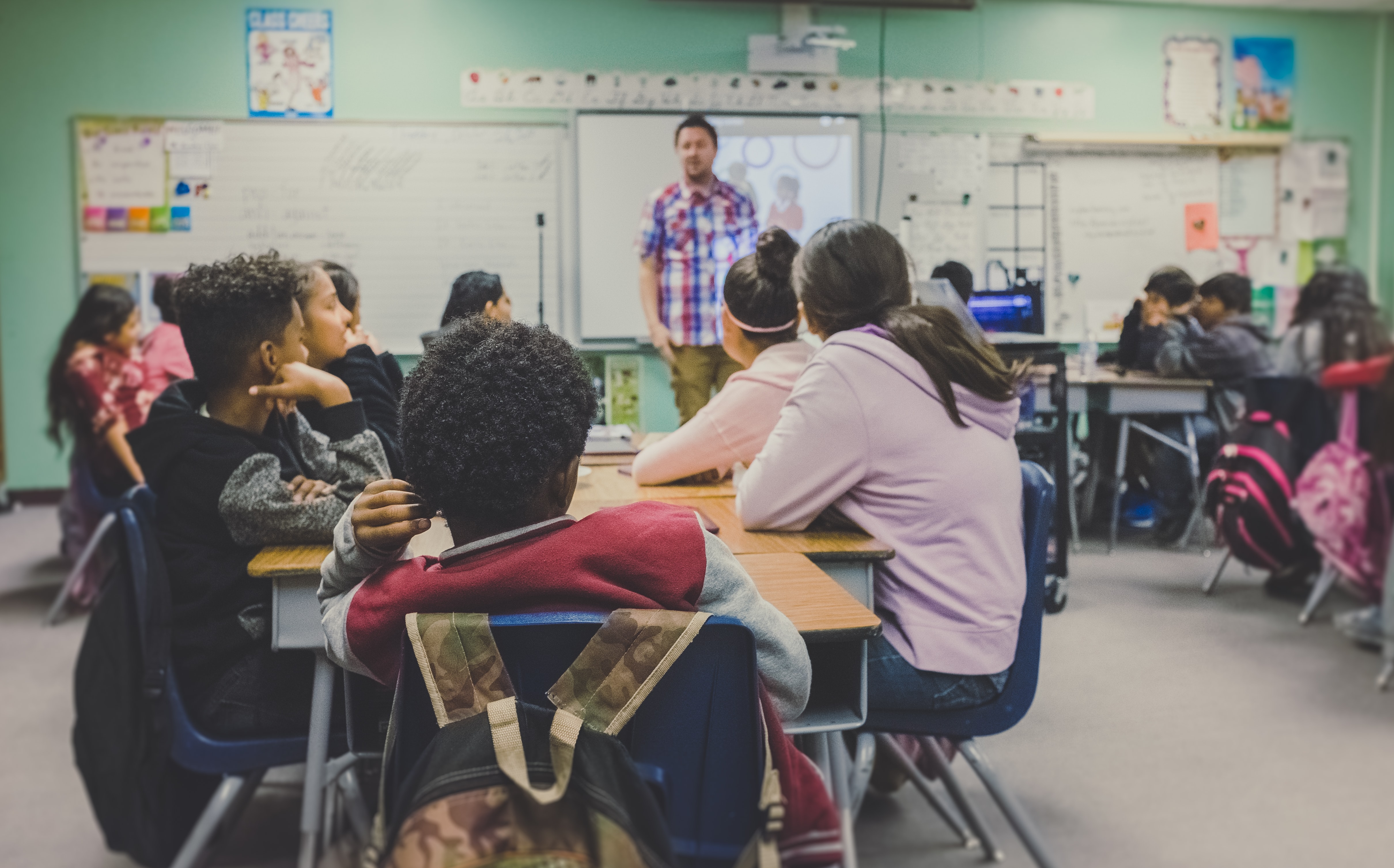 How to Find English Teaching Jobs Abroad - Tips in Getting Hired
