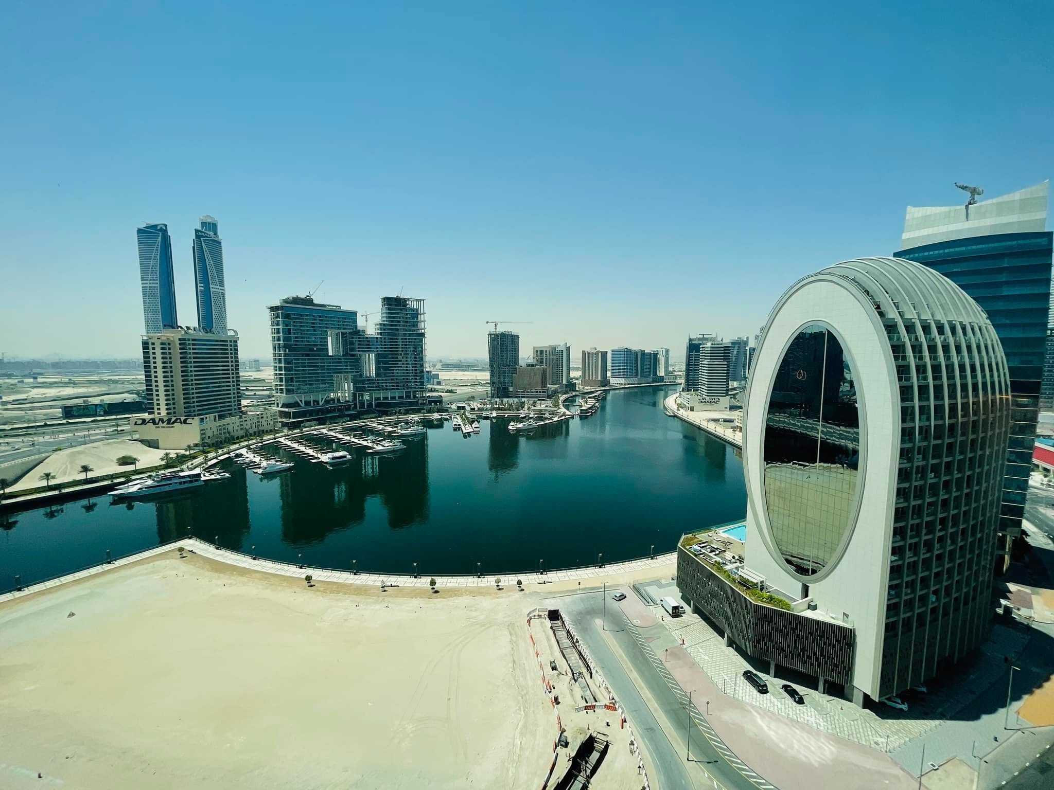 Hotel Indigo Dubai Downtown The First 5 start Boutique Hotel in Dubai