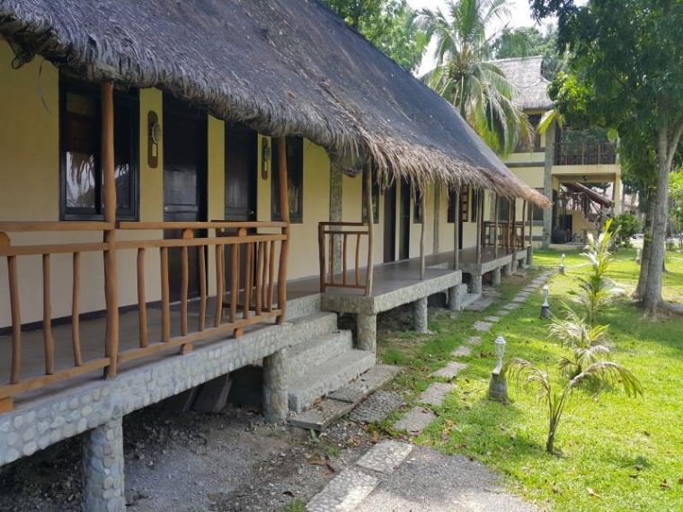 budget hotels in Puerto Galera
