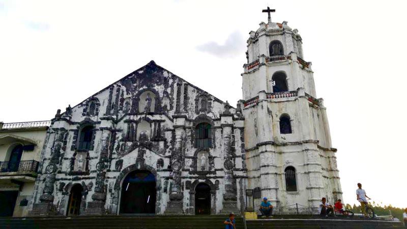 30 Beautiful Churches in the Philippines